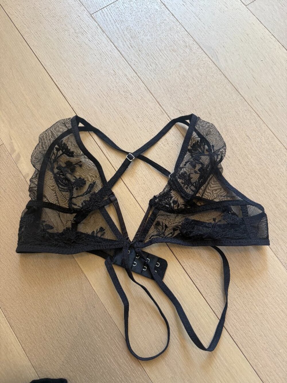 Lace Black Lightly Lined Bra / Lingerie